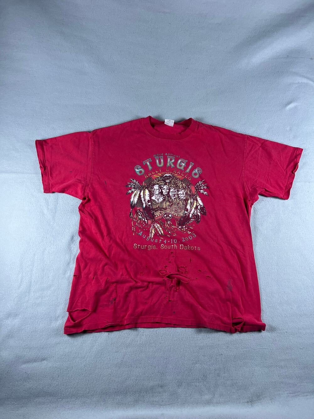 Sturgis South Dakota Thrashed T-shirt XL Mnt Rushmore Red Vintage Distressed